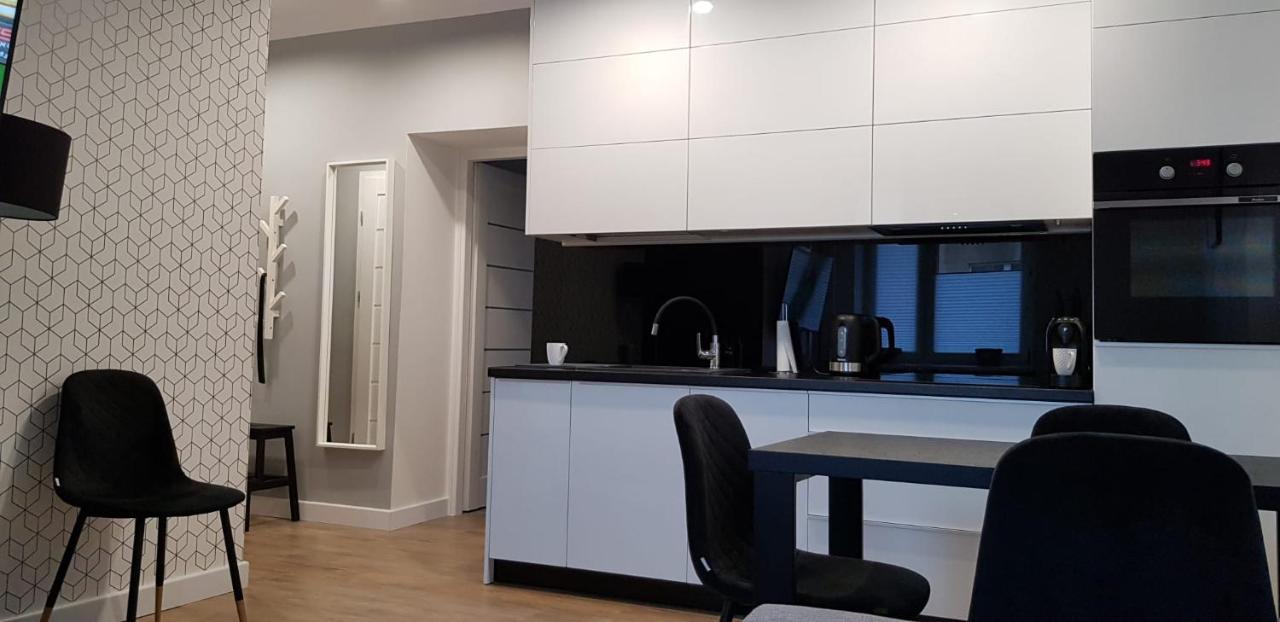 Apartament Premium เชสโตฮอวา ภายนอก รูปภาพ