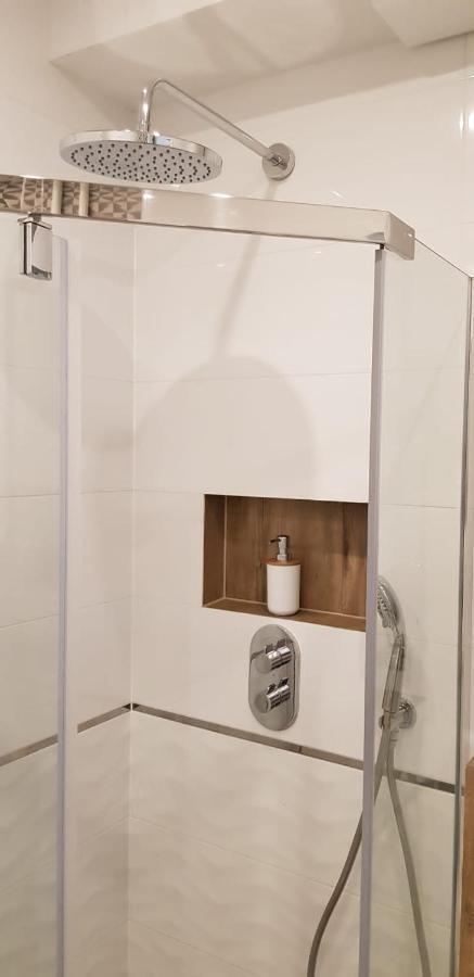 Apartament Premium เชสโตฮอวา ภายนอก รูปภาพ